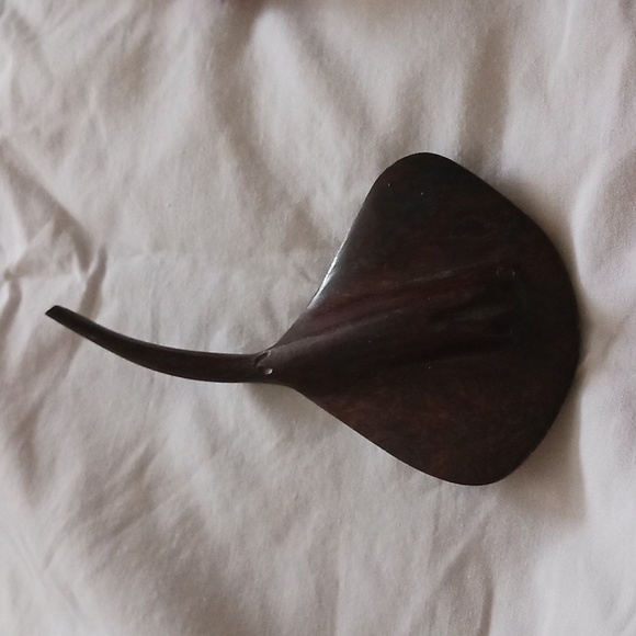 Wooden manatee small - Picture 4 of 4